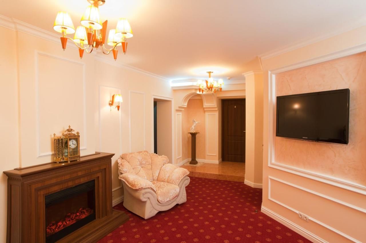 Отель 7 Sky Hotel Klinicheskaya Street (2d entrance) Киев-21