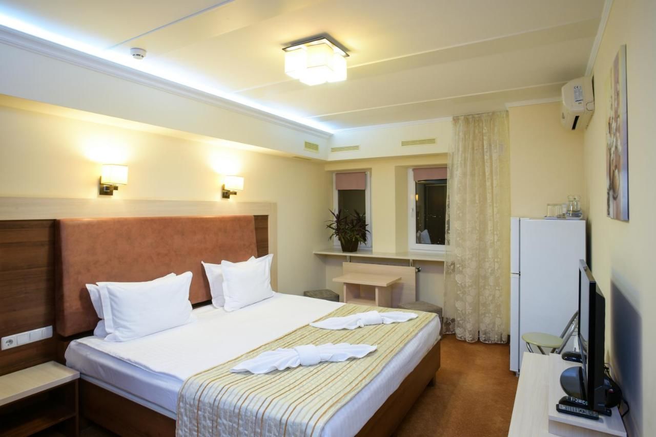 Отель 7 Sky Hotel Klinicheskaya Street (2d entrance) Киев-27