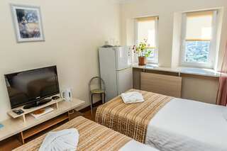 Отель 7 Sky Hotel Klinicheskaya Street (2d entrance) Киев Стандартные апартаменты-1