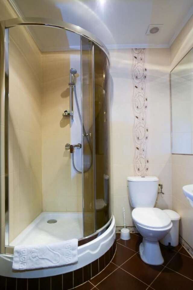 Отель 7 Sky Hotel Klinicheskaya Street (2d entrance) Киев-25